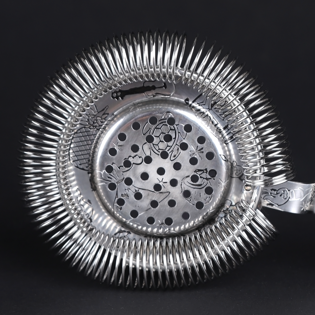 Waikiki’s Paradise Pro Strainer™