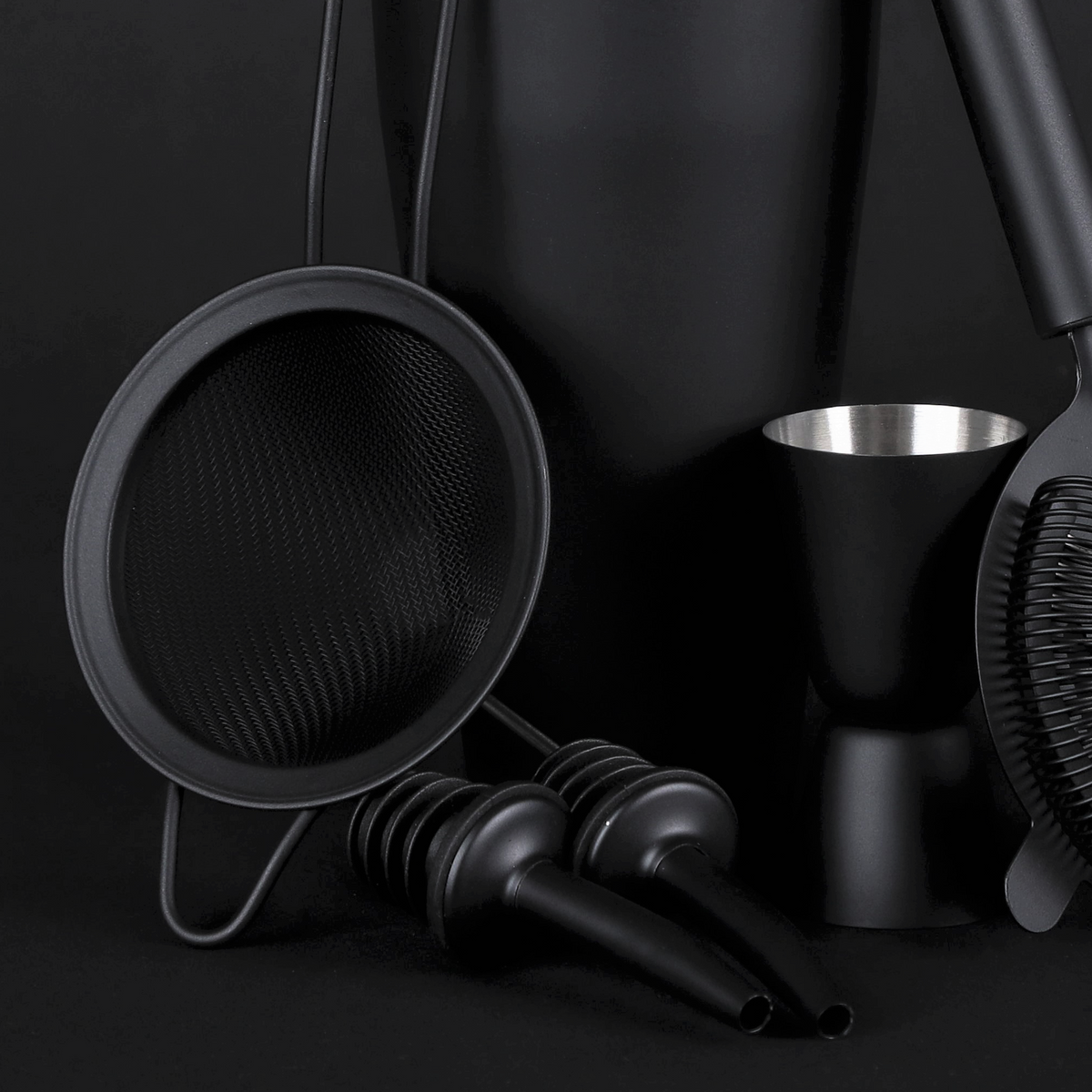 Black&Black Kit™