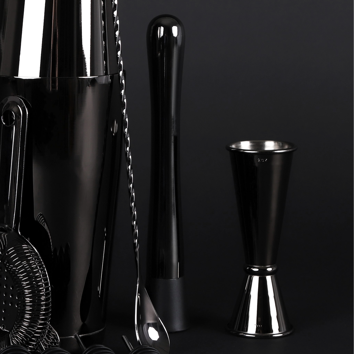 Shark Black Kit™