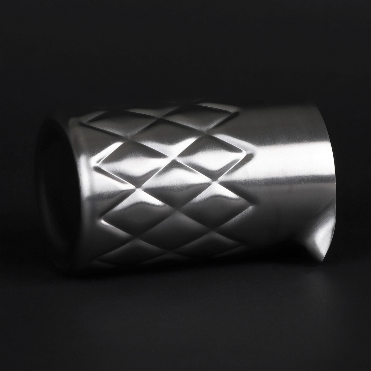 Slow Motion Mixing Glass™